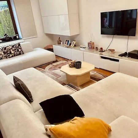 Maison Avec Jardin, 3 펜션